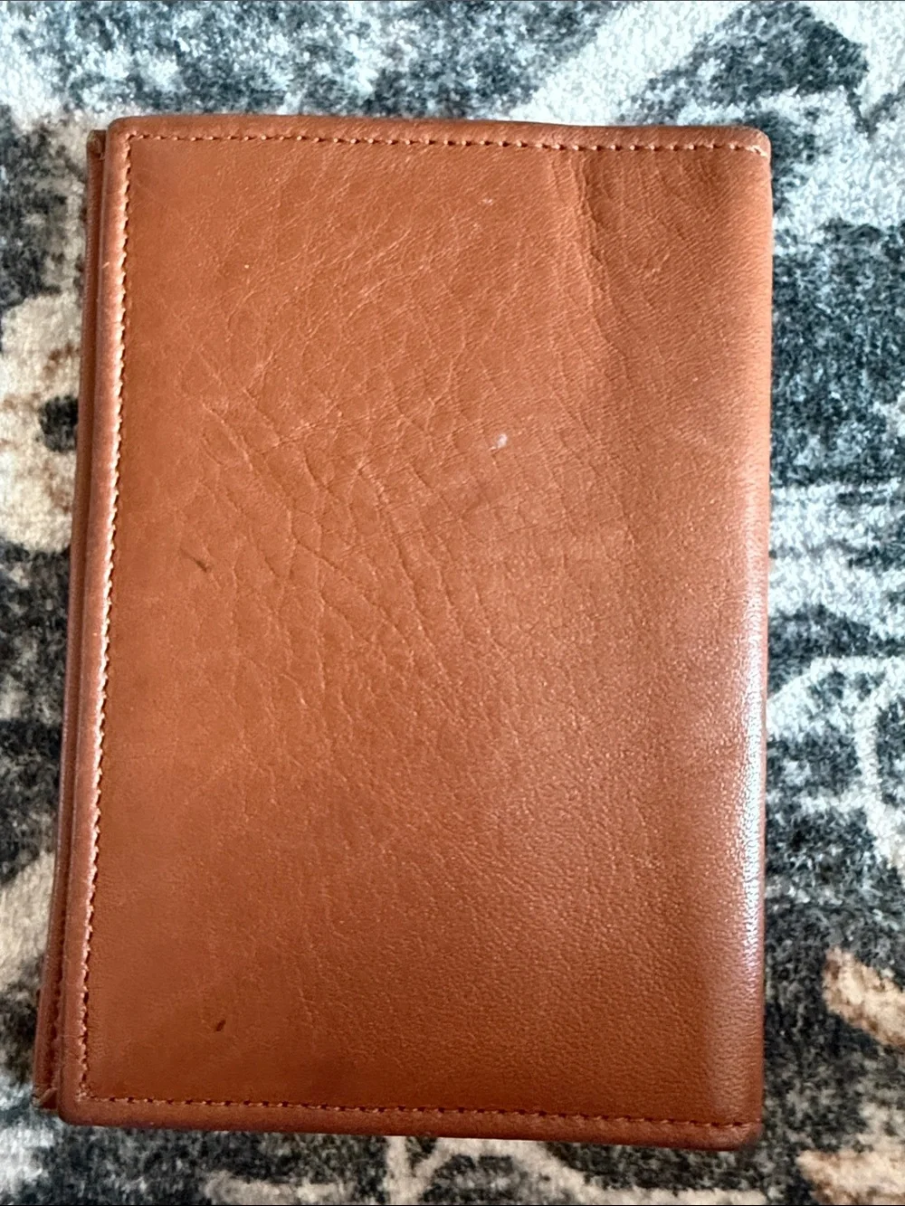 Vintage Leather Embossed USA 🇺🇸 Passport Cover - Brown